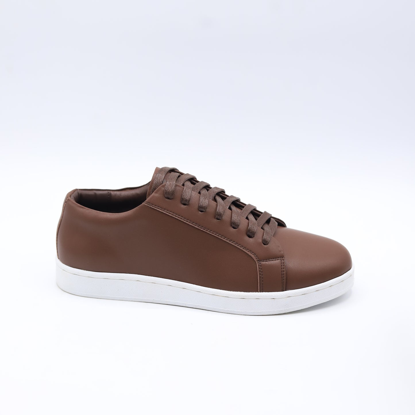 Essential Vegan Sneaker (Mens)