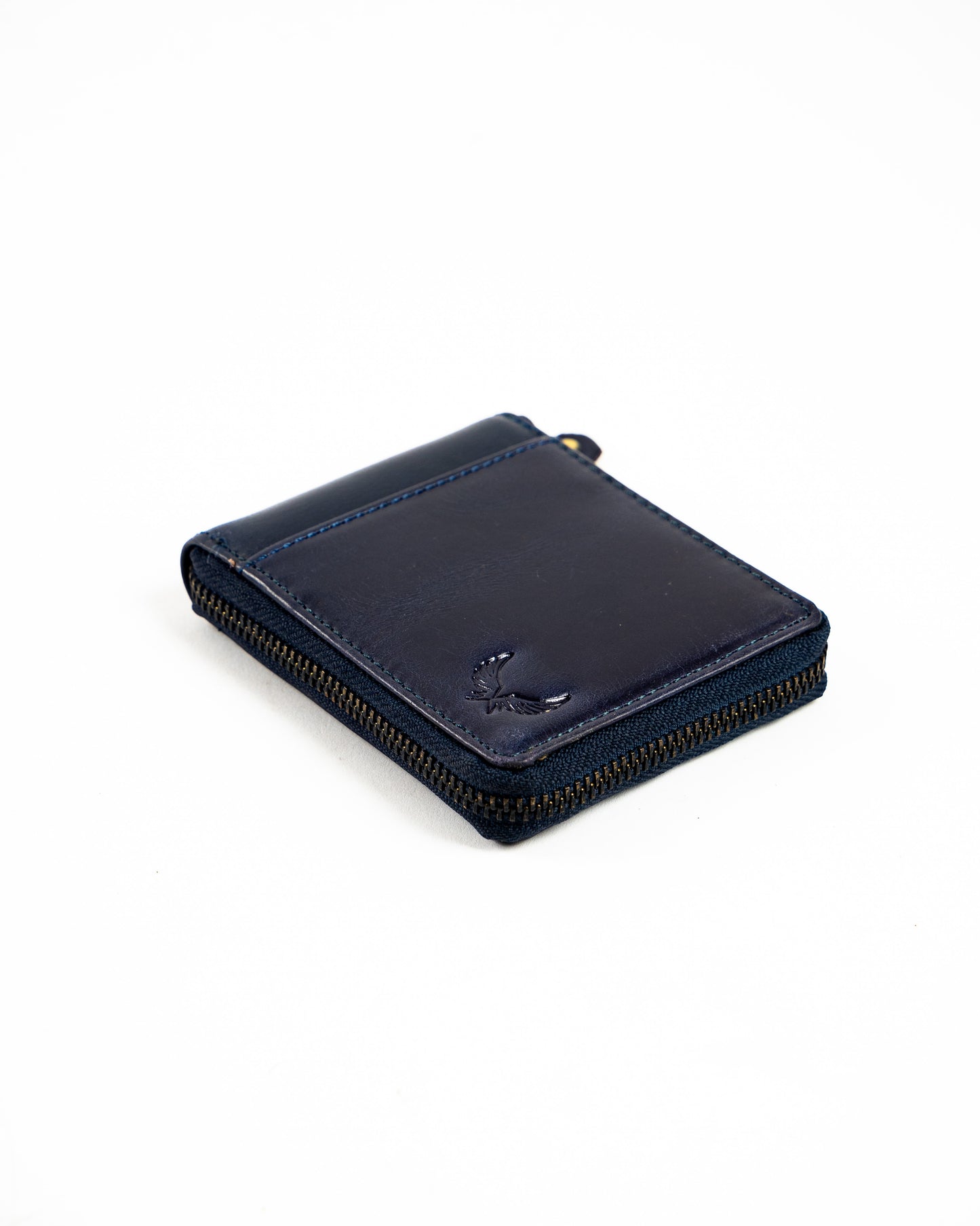 Round chained wallet