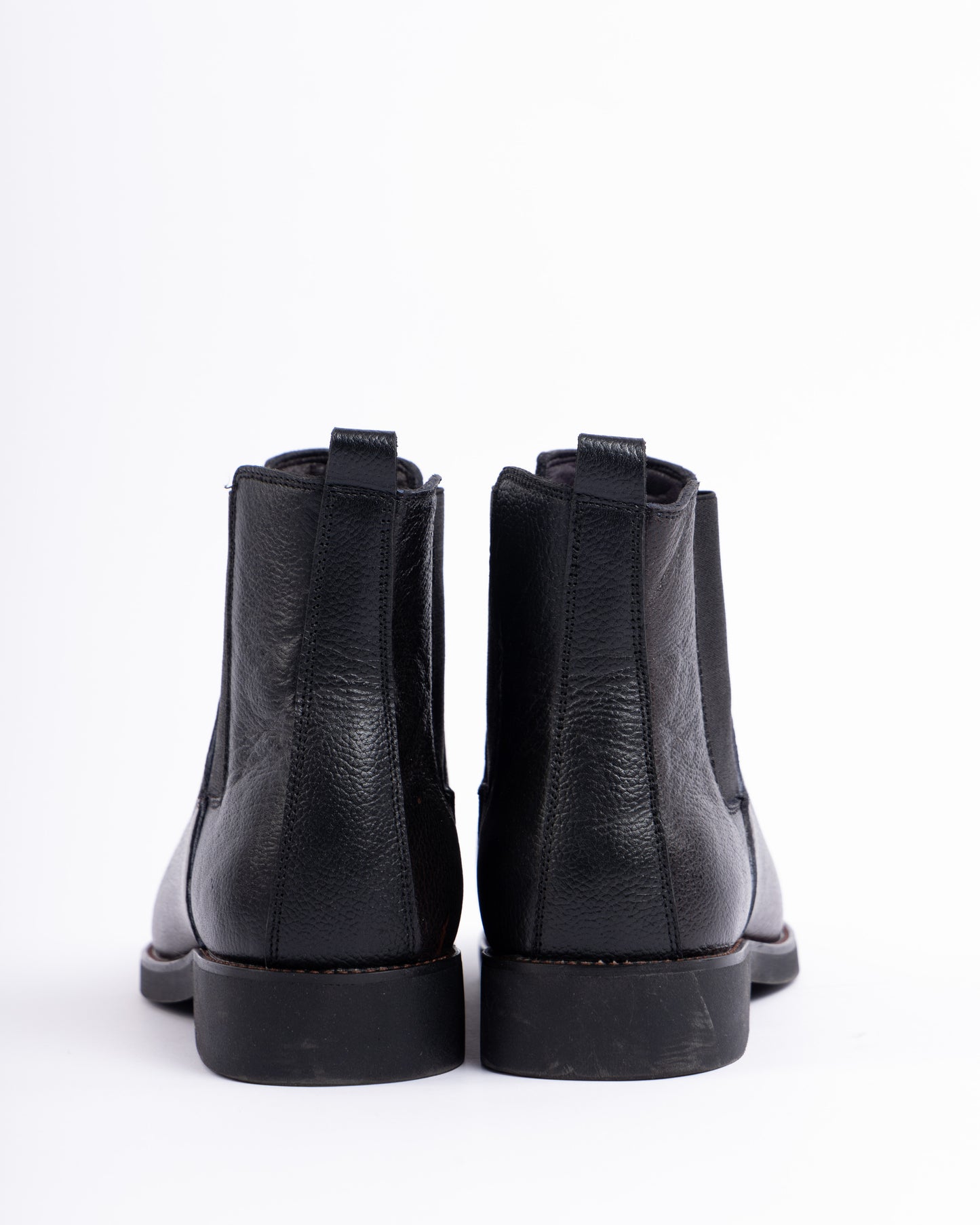 Textured leather chelsea boot