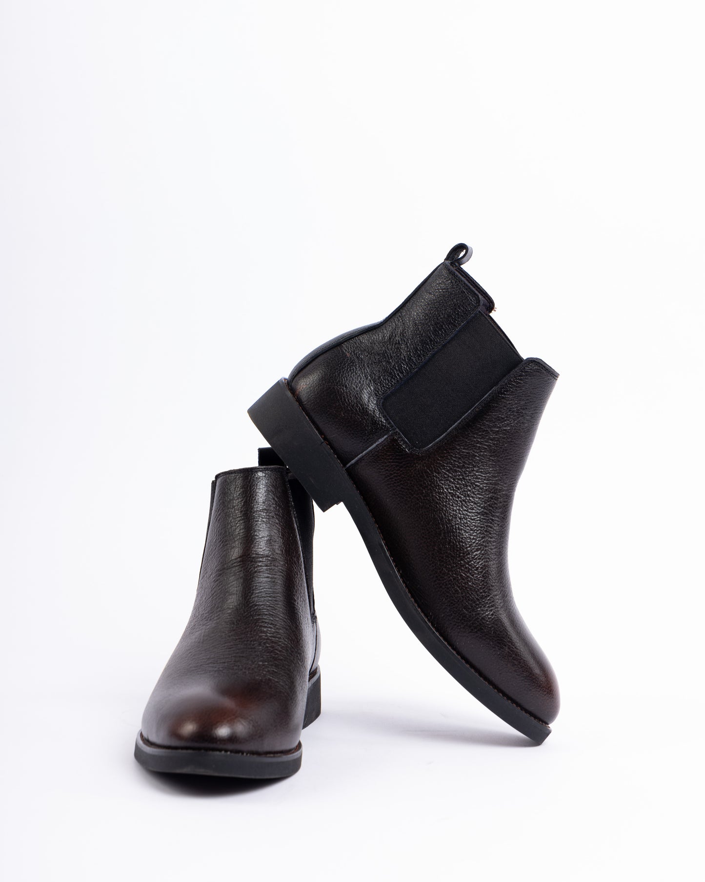 Textured leather chelsea boot