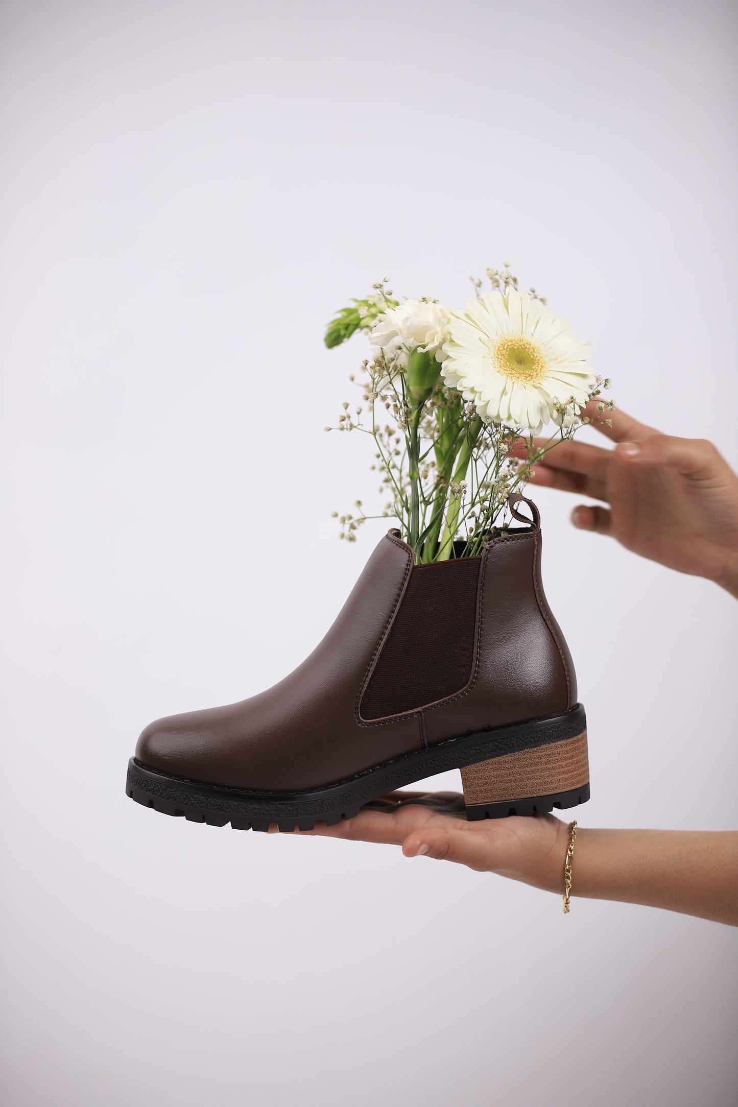 Lyra Chelsea Boot