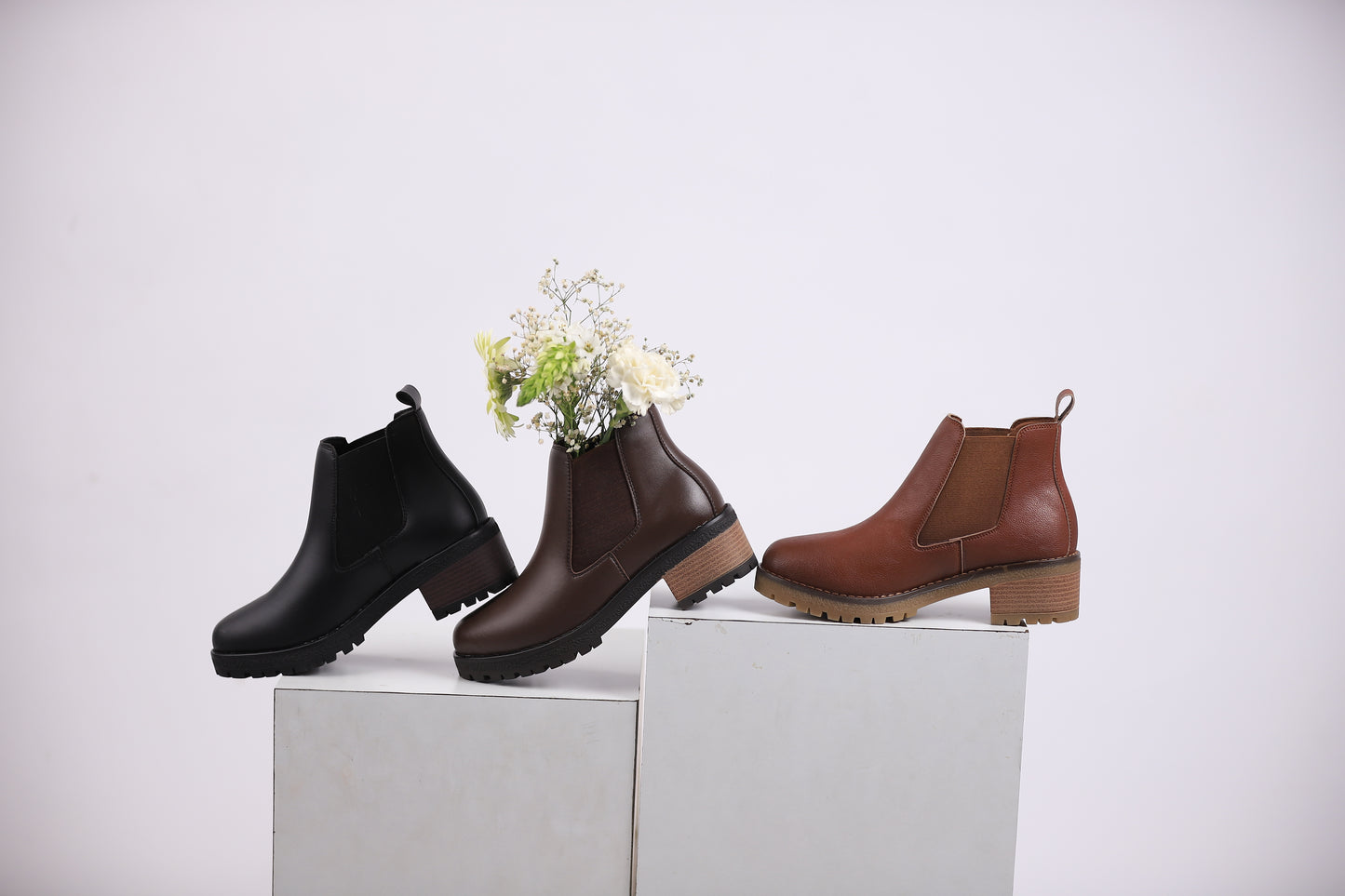 Lyra Chelsea Boot